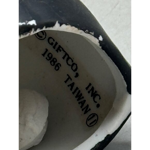 Vintage Giftco Noel Penguin Figurine Christmas ornament bell Decor 3.25" READ - Picture 6 of 6